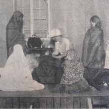 Photo of girls dressed as Indian women. Description in annotation below.